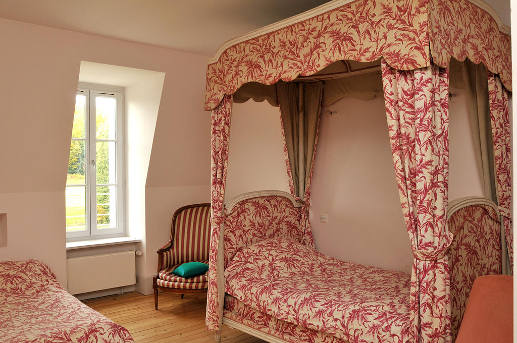 Chateau Des Faugs Boffres Стая снимка